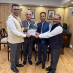 उत्तराखण्ड ने केंद्र सरकार को सौंपा 5702.15 करोड़ रुपए के आर्थिक पैकेज का प्रस्ताव